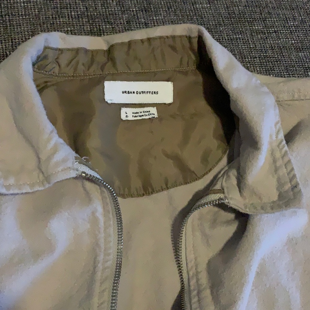 Urban outfitters pull over